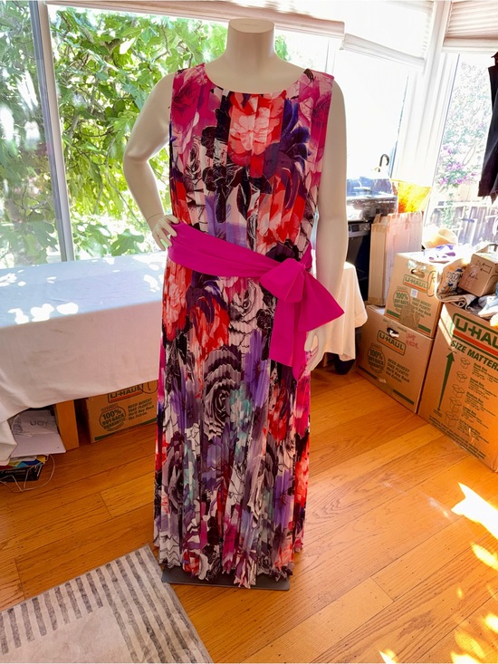 Eliza J Dresses & Skirts - Eliza J Formal Full Length Floral Print Gown Sz 18W